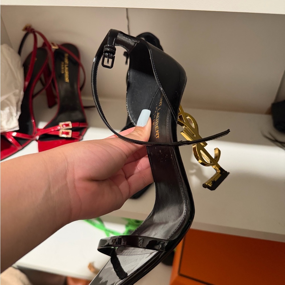 Saint Laurent Glossy Black Heels